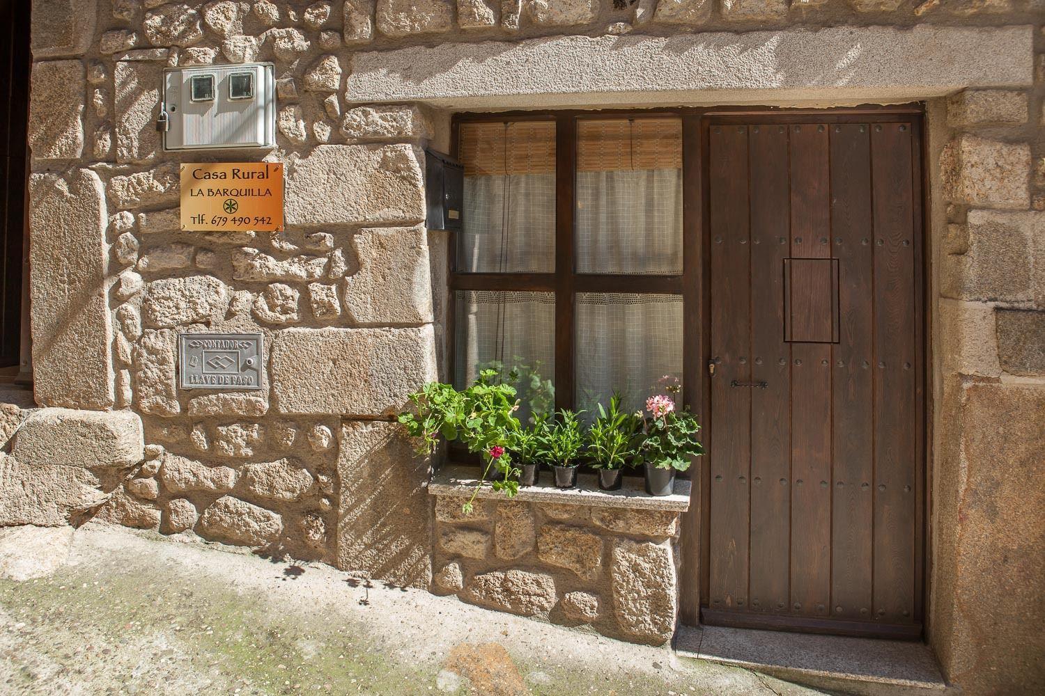 Casa Rural La Barquilla Country house